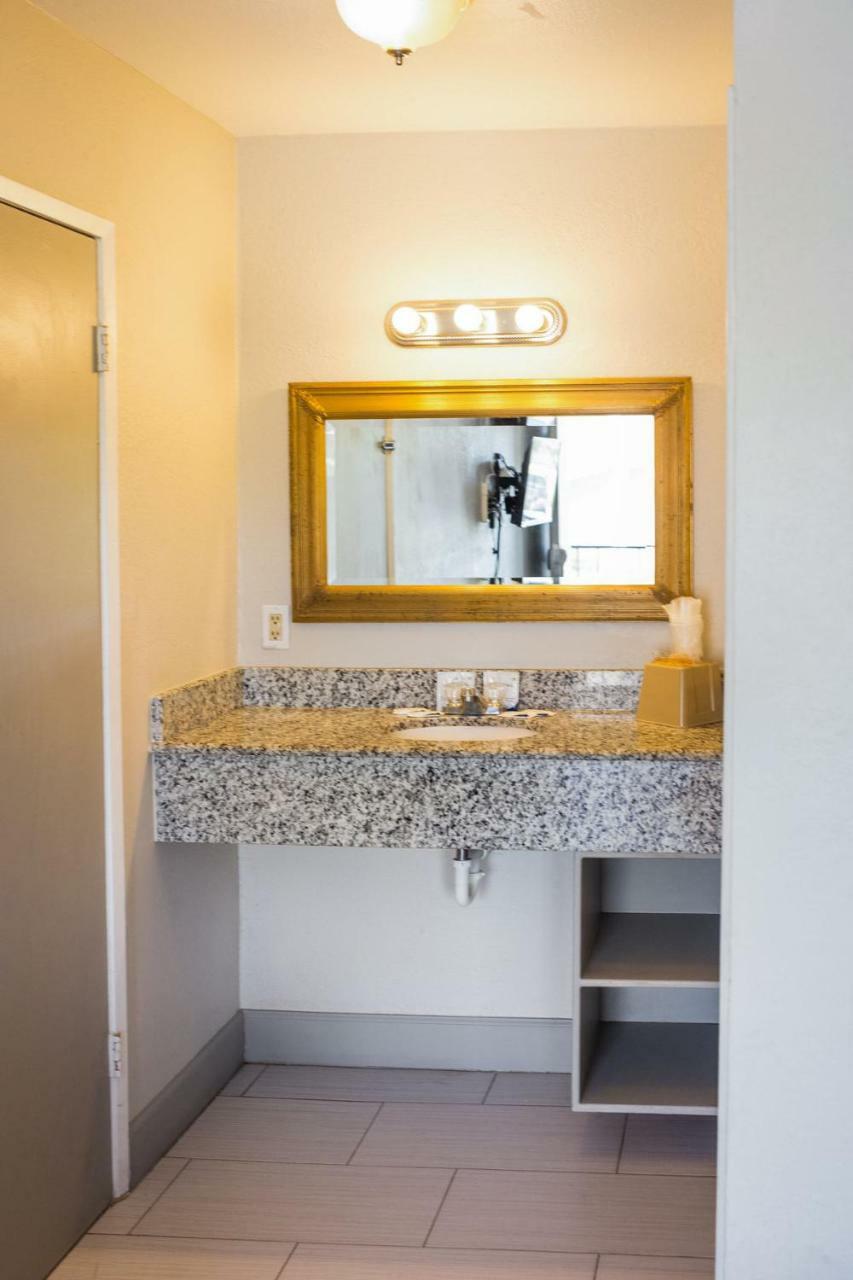 Harmony Inn And Suites Motel Beaumont